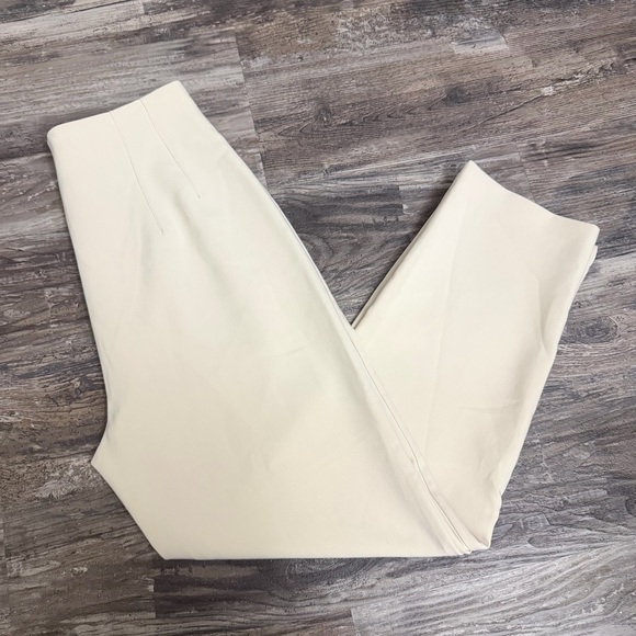 Stradivarius Women’s Cream High-Rise Straight-Leg Pants Size 6 - Picture 2 of 7